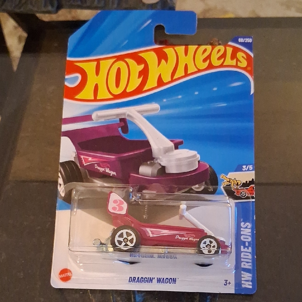 HOT WHEELS DRAGGIN WAGON